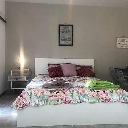 Apartment Agianapanest *