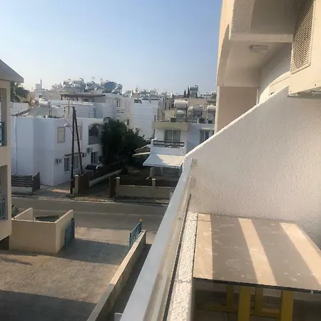 Agianapanest Apartment *